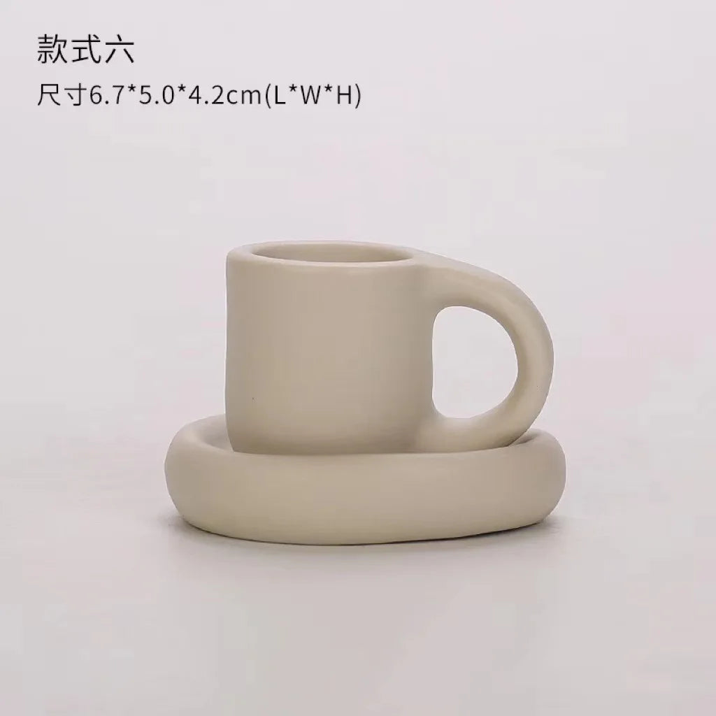Nordic Decorative Cup-shaped Candle Holder Ceramic Candlesticks Wedding Centerpiece Ornaments Home Decoration