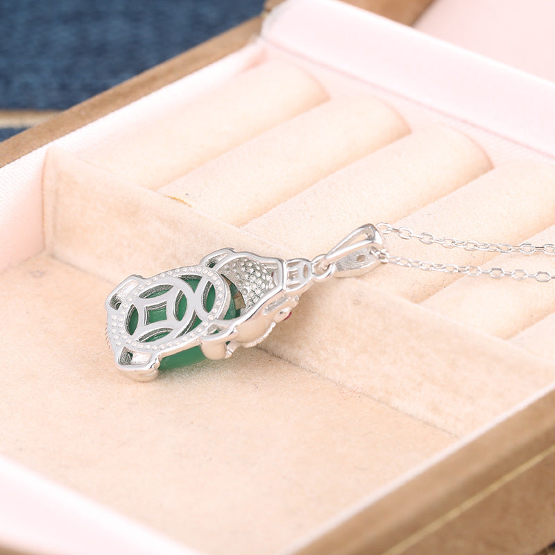 Green Brave Troops Chalcedony Sterling Sliver Necklace