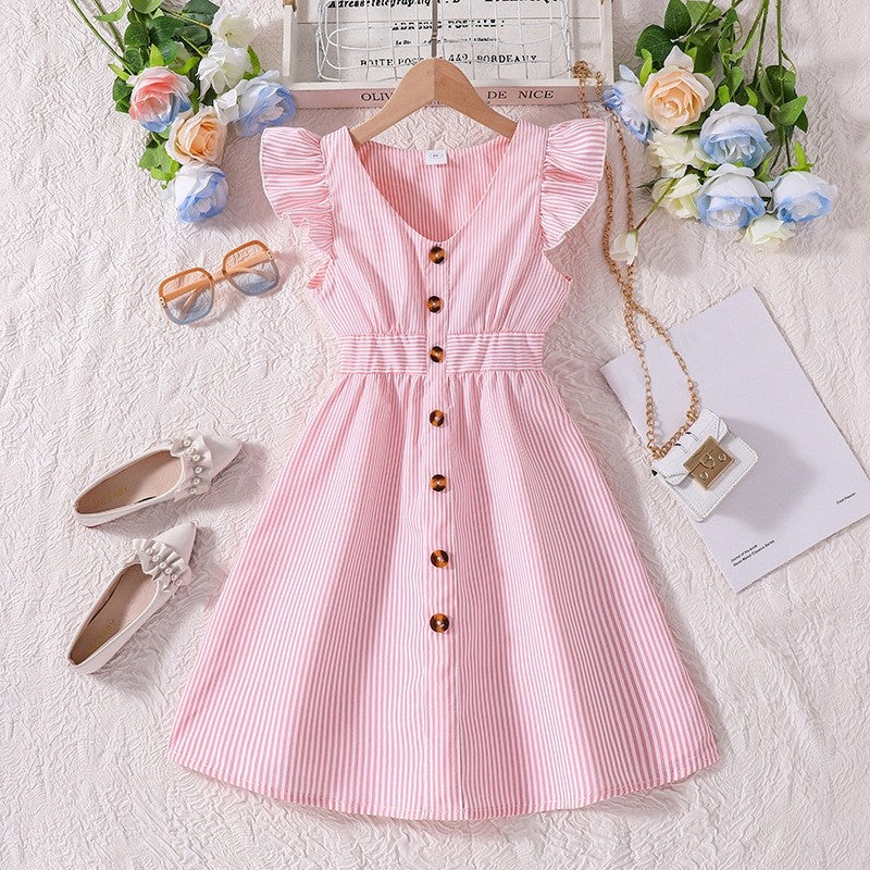 Girl's Dress With Waisted Flying Sleeves