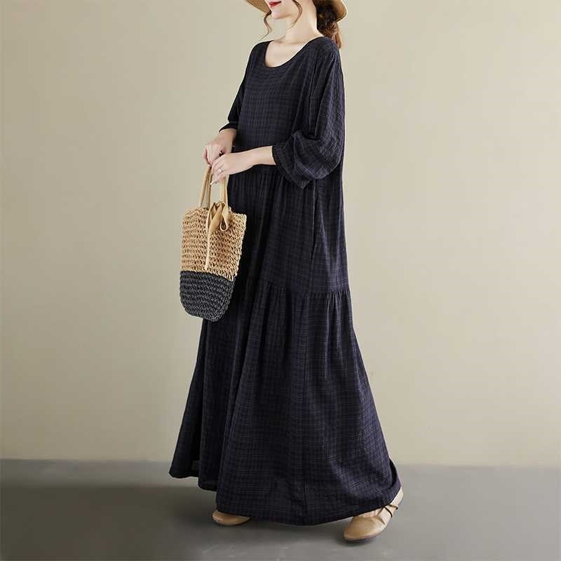Round Neck Long Sleeve Plus Size Solid Dress