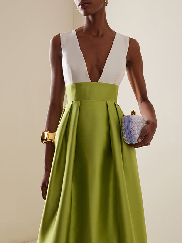 A-Line High Waisted Contrast Color Pleated Zipper Deep V-Neck Maxi Dresses