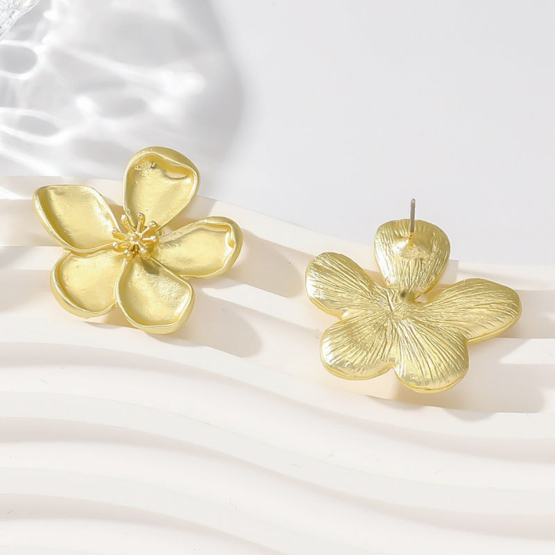Fashion Metal Texture 3D Five-petal Flower Stud Earrings