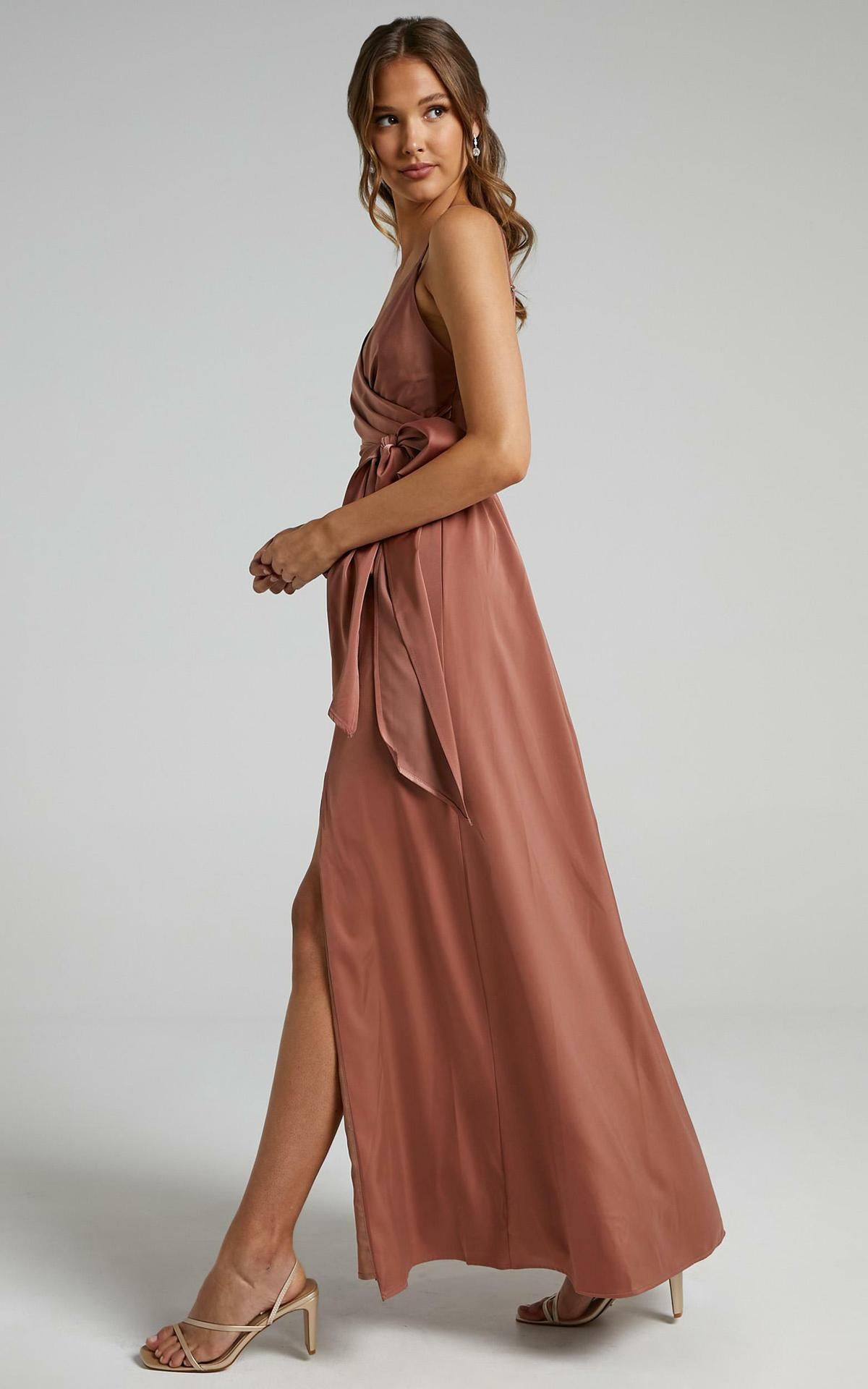 Sexy Satin Sleeveless Party Dresses