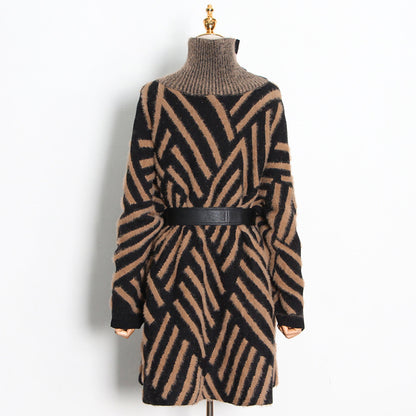 Fashion Designed Stand Collar Long Sleeves Knitted Sweaters with Belt