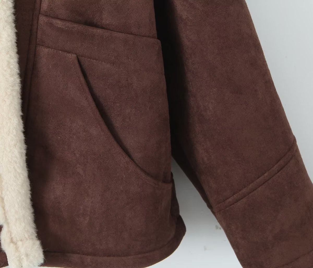 Vintage Winter Lamb Wool Outerwear for Women