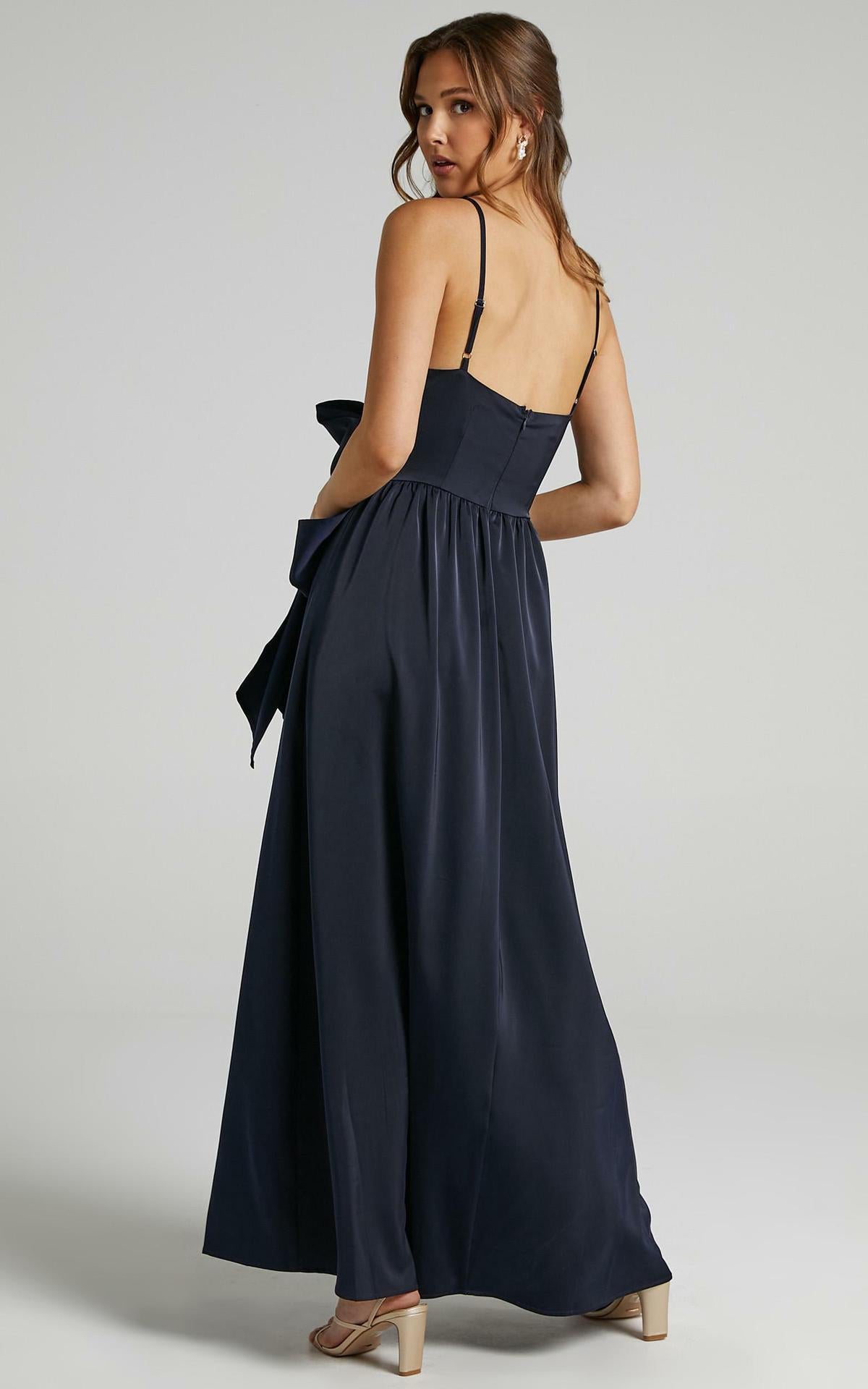 Sexy Satin Sleeveless Party Dresses