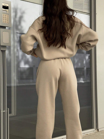 Fashion Zipper Women Two Pieces Sports Suits