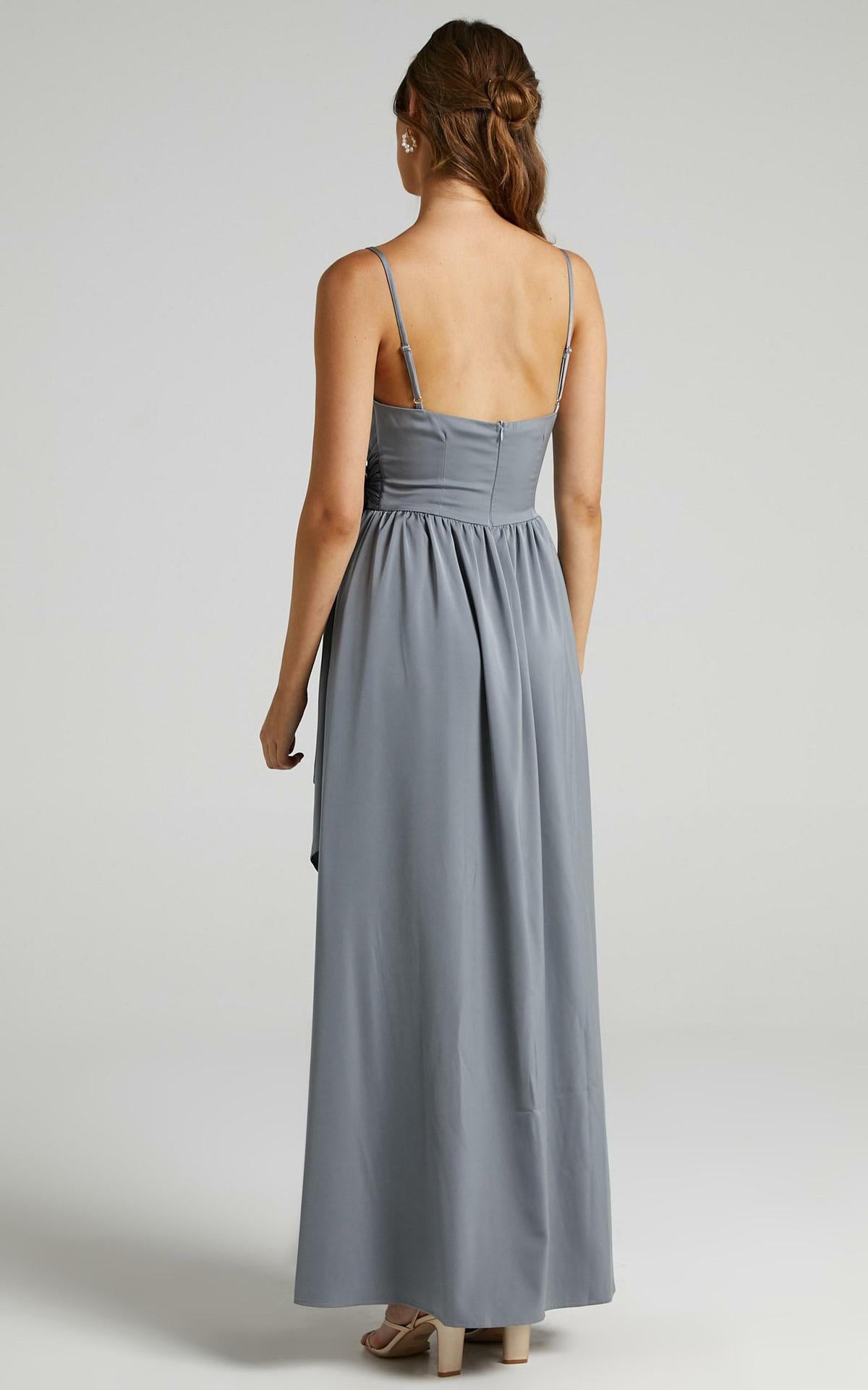 Sexy Satin Sleeveless Party Dresses