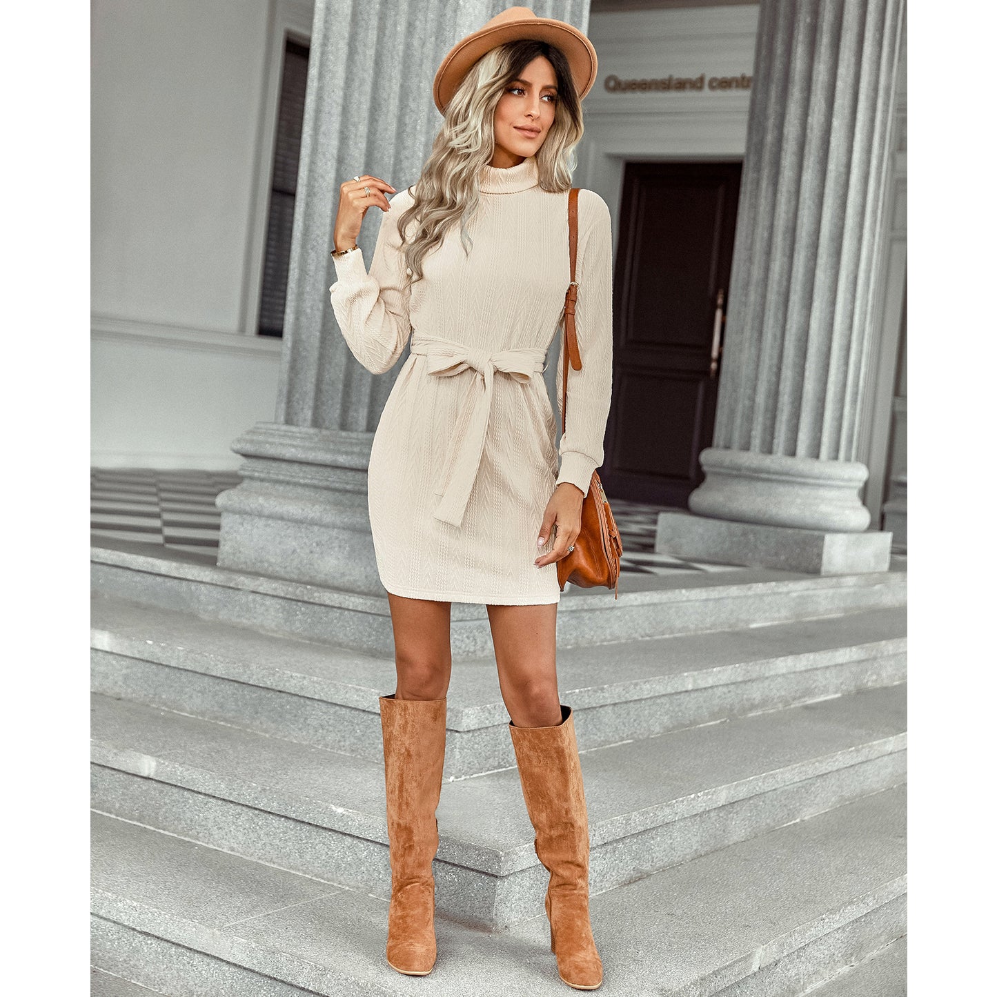 Fashion High Neck Knitted Short Dresses