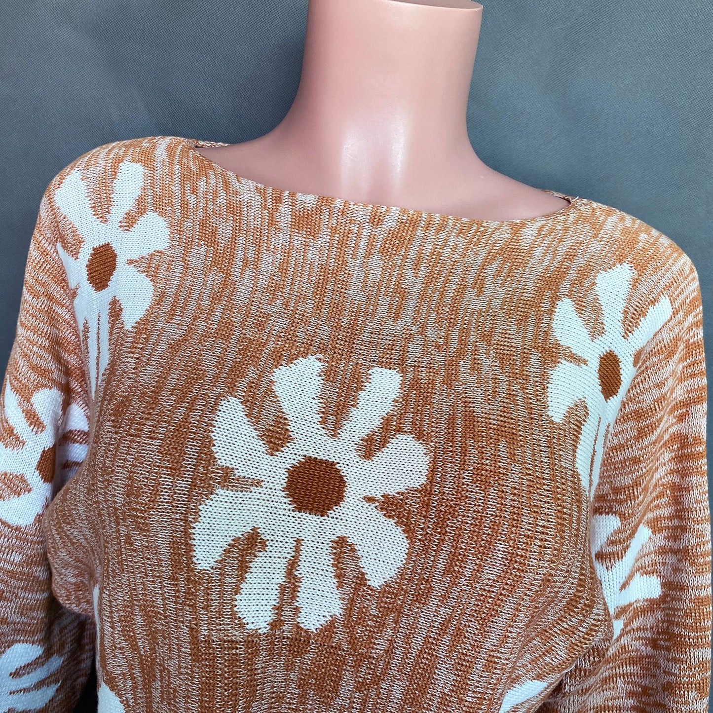 Fashion Colorful Flower Knitted Suits