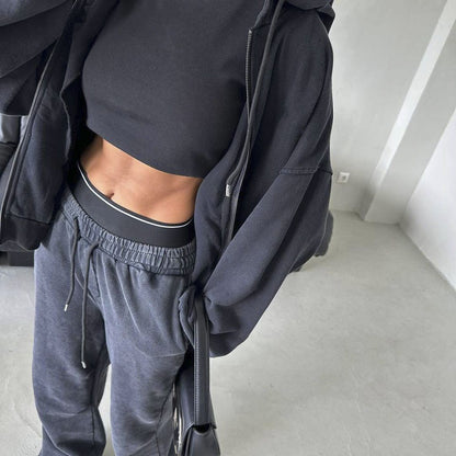Designed Cool Zippered Coats and Pants for Women
