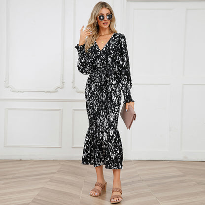 Elegant V Neck Floral Print Mermaid Long Dresses