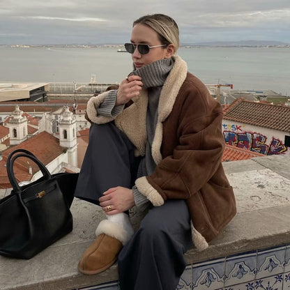 Vintage Winter Lamb Wool Outerwear for Women