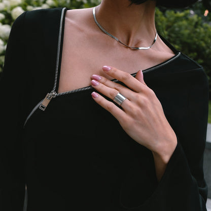 Sexy Designed Zipper Black Sheath Dresses