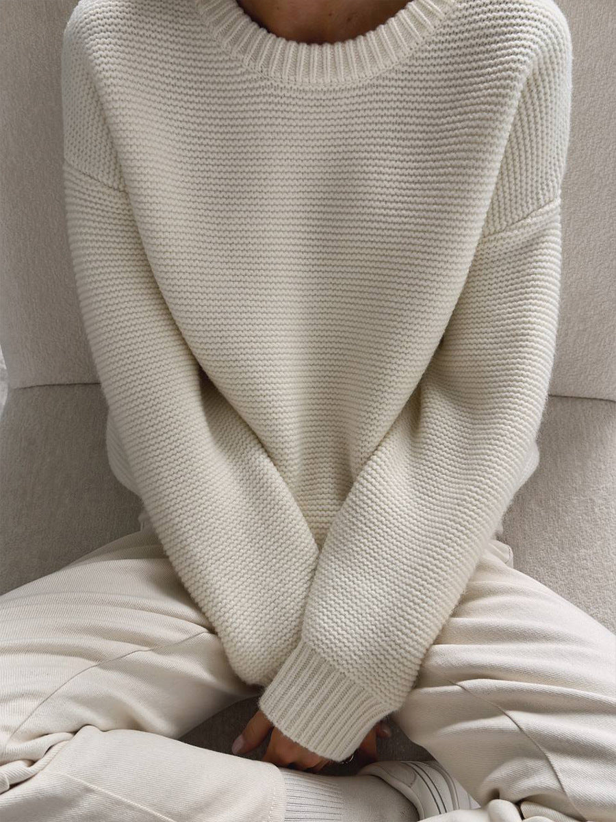 Casual Round Neck Knitted White Sweaters