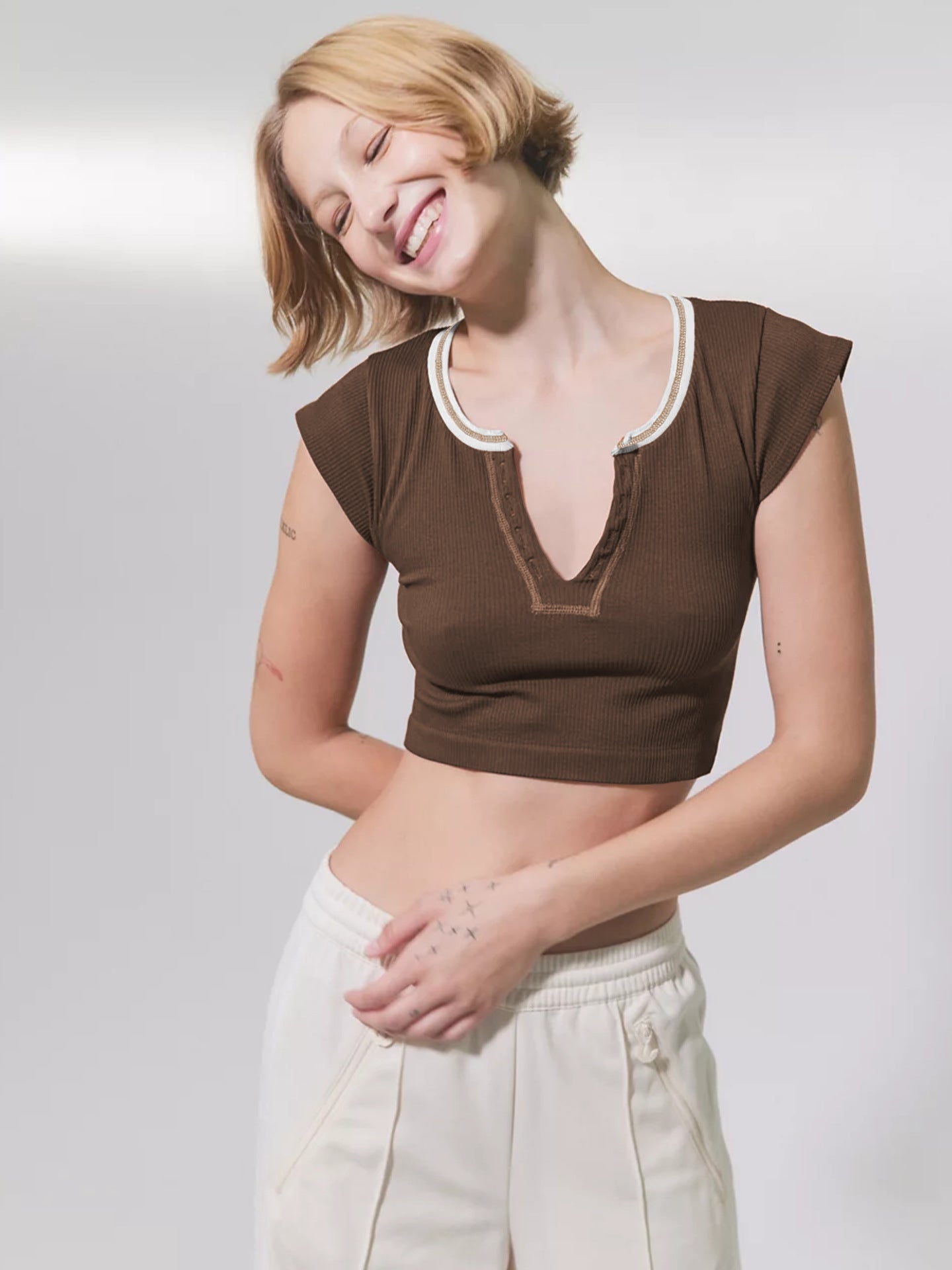 Sexy Designed Midriff Baring Knitted T Shirts