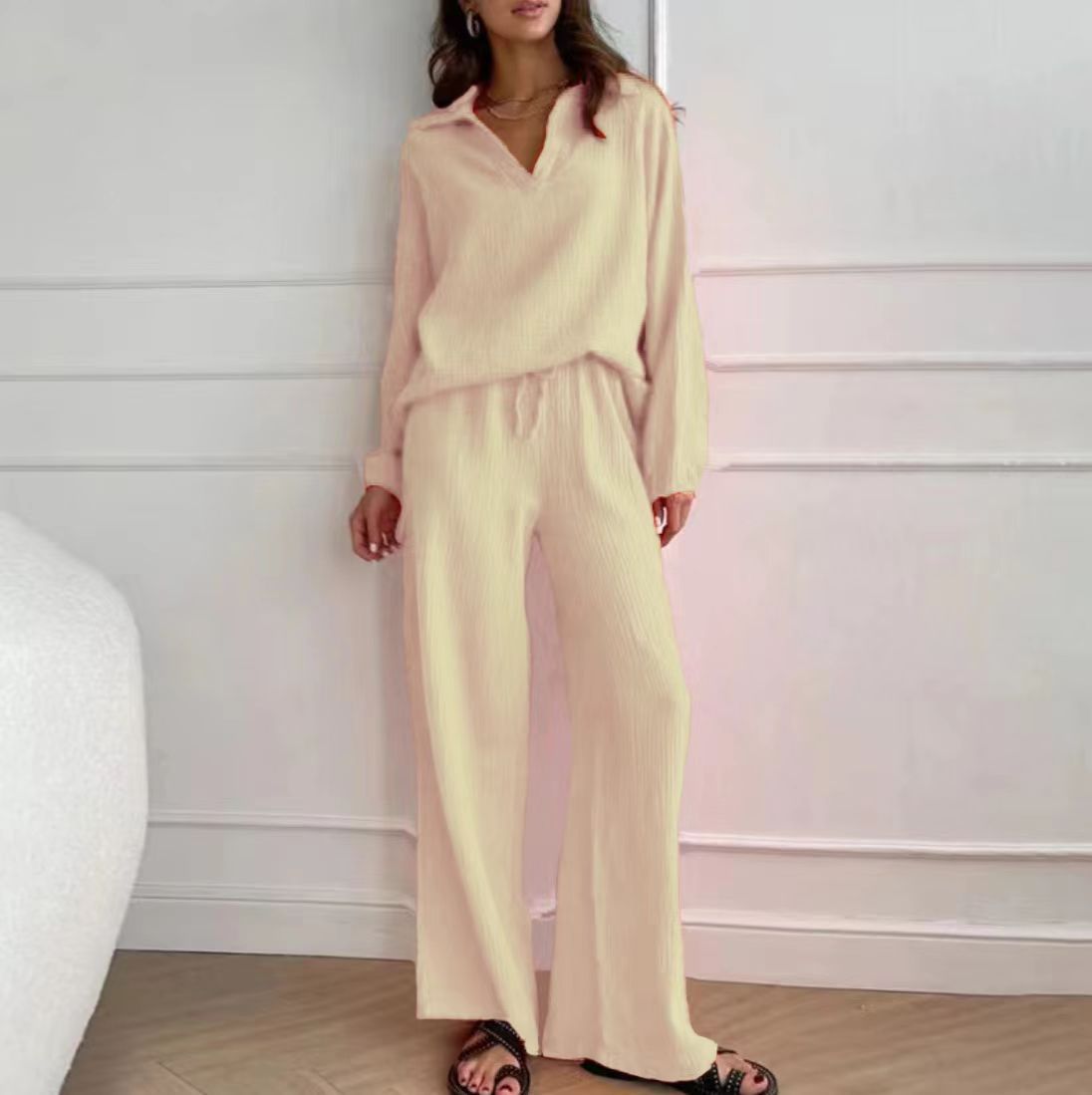 Trendy Women's Linen Two Piece Set with Long Sleeves for Stylish Casual Looks