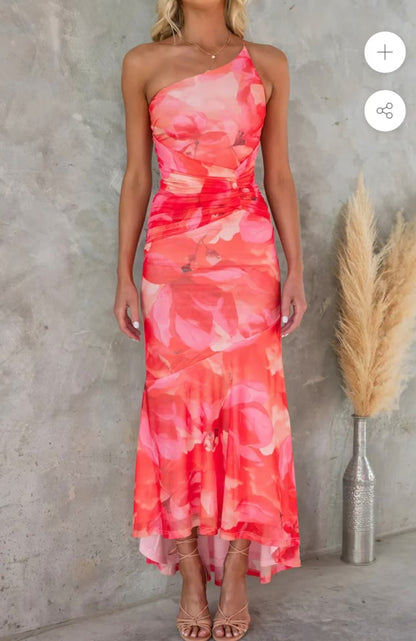 Trendy Explosive One Shoulder Floral Elastic Bodycon Dress