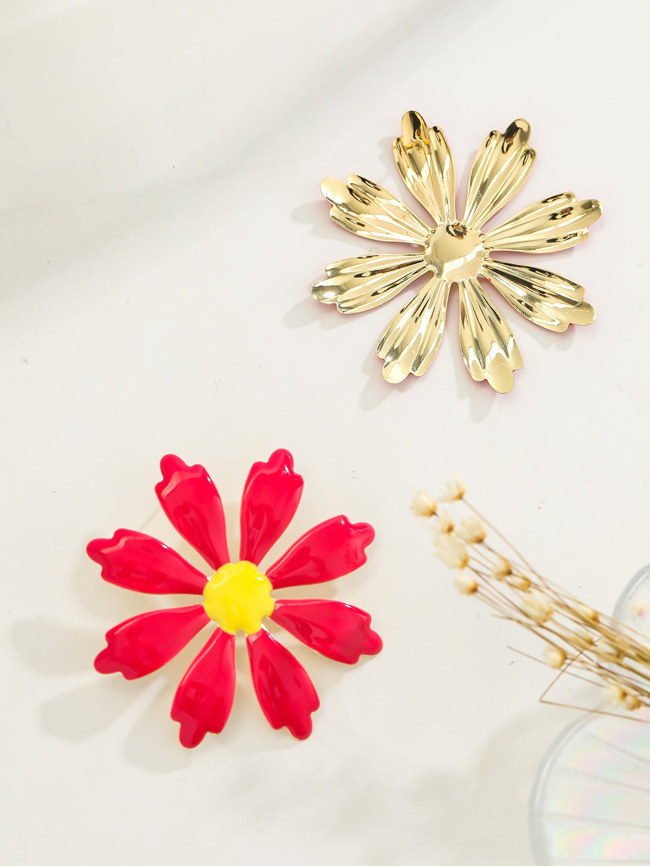 Fashion Metal Dropping Flower Stud Earrings