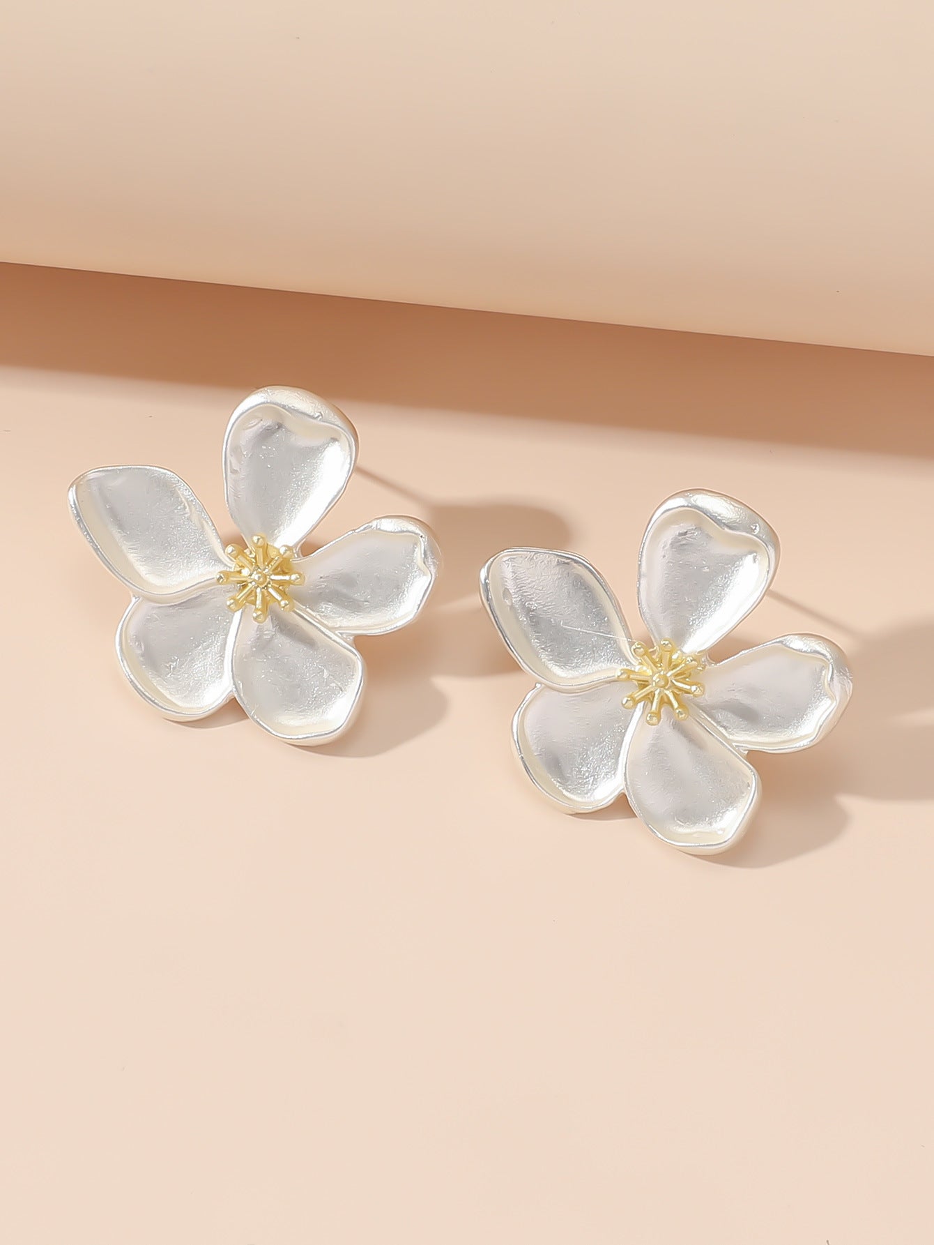 Fashion Metal Texture 3D Five-petal Flower Stud Earrings