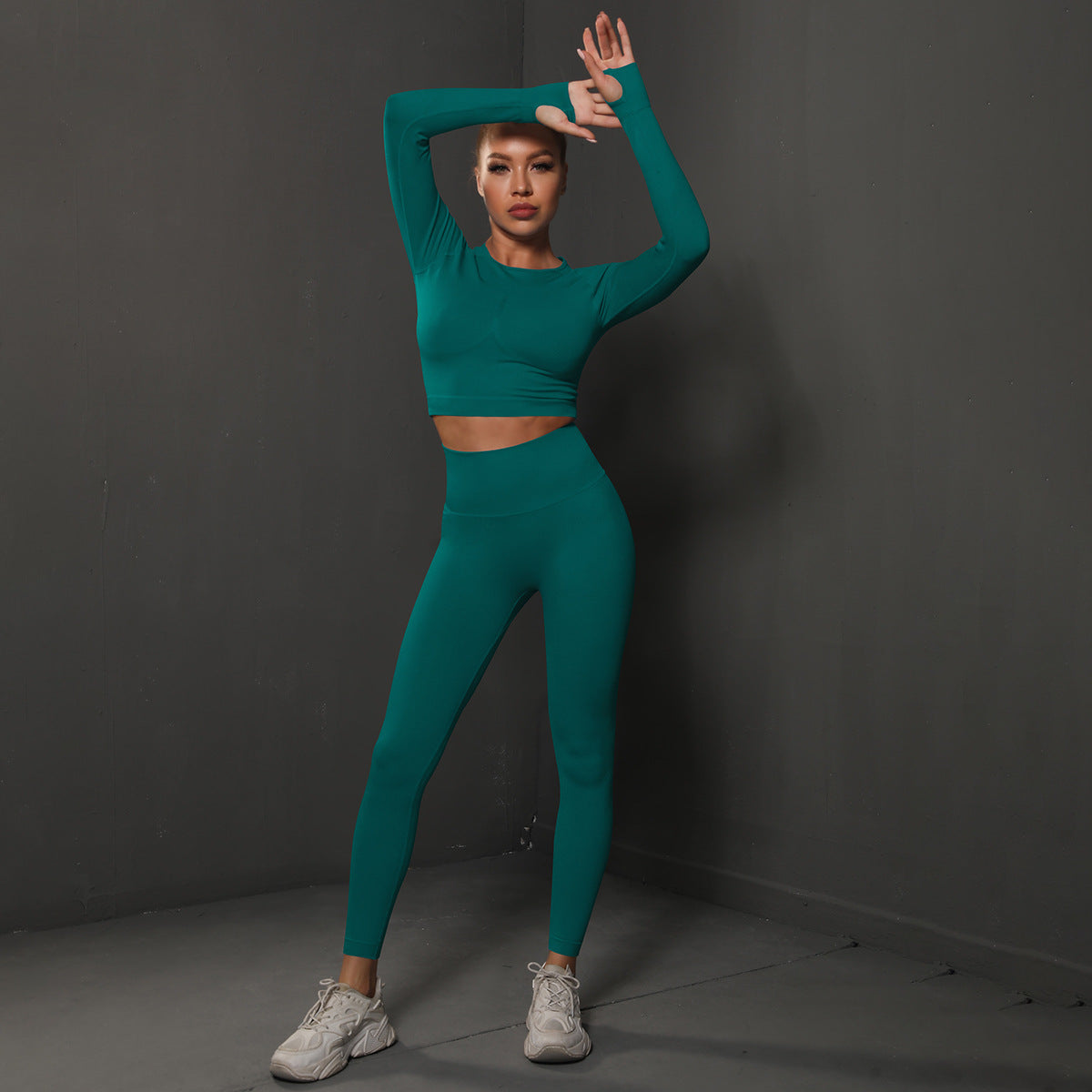 Fashion Simple Style Sports Yoga Suits for Women