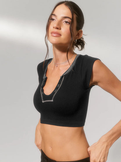 Sexy Designed Midriff Baring Knitted T Shirts