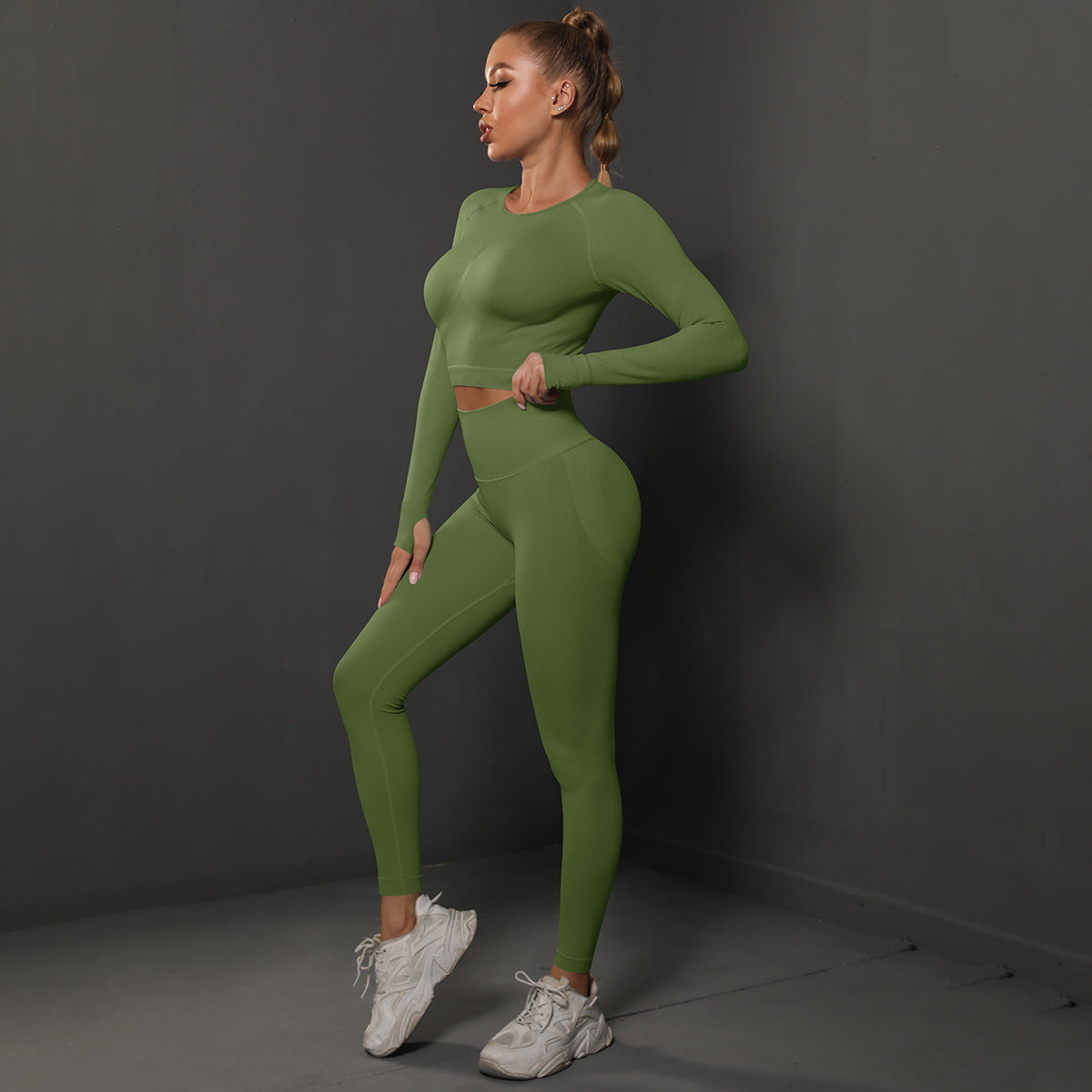 Fashion Simple Style Sports Yoga Suits for Women