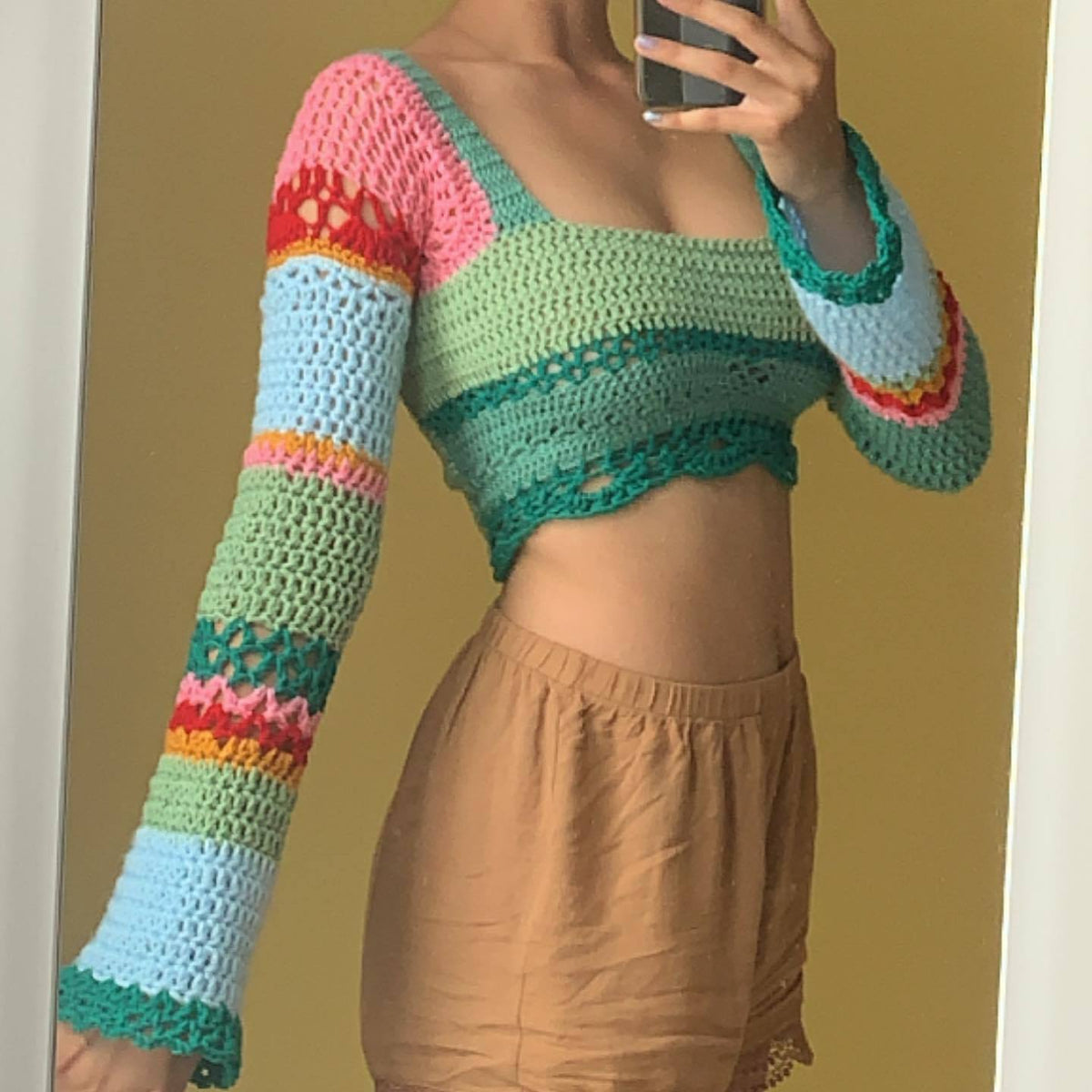 Fashion Colorful Striped Knitted Tops