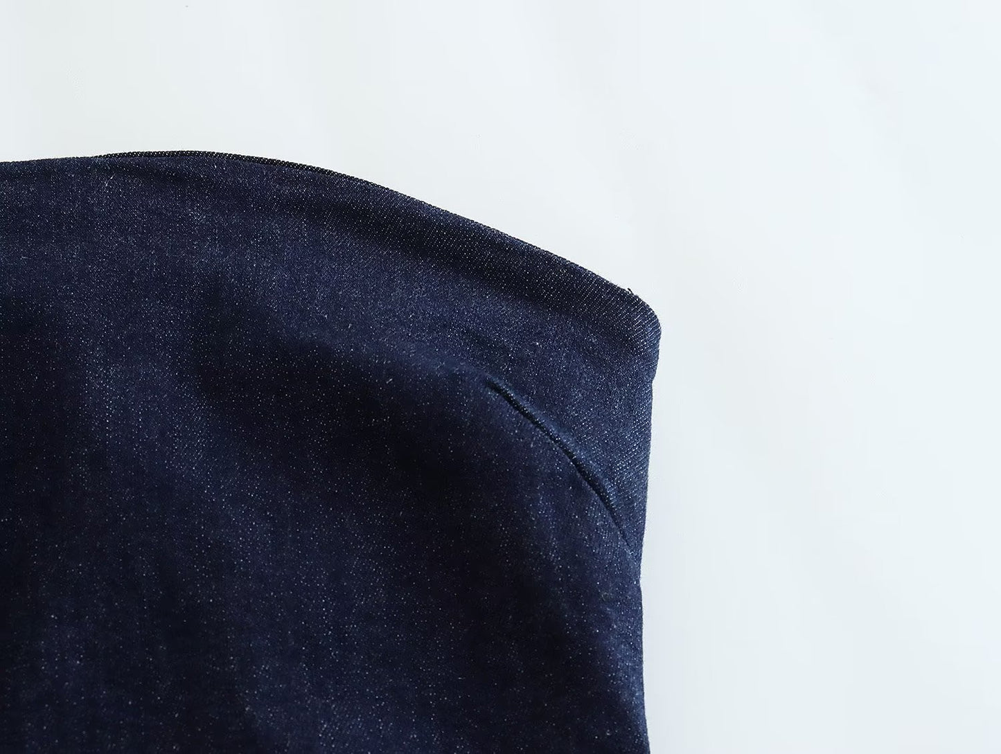 Sexy Back Zippered Strapless Denim Dresses