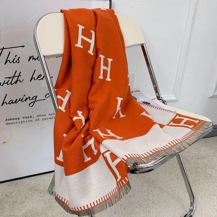 H Letter Winter Scarves