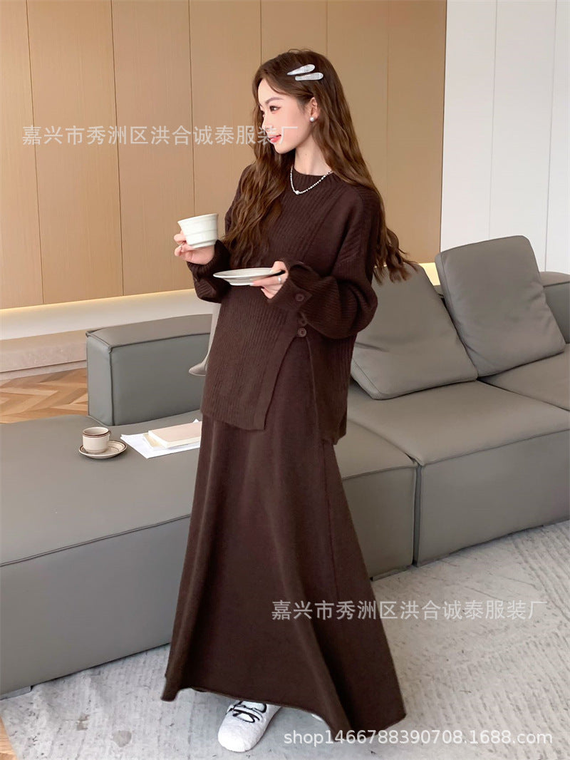 Casual Round Neck Knitted Sweaters & Split Front Skirts