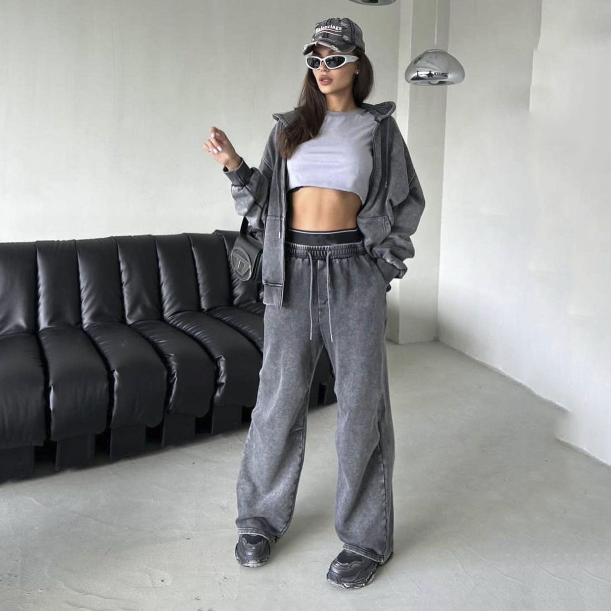 Designed Cool Zippered Coats and Pants for Women