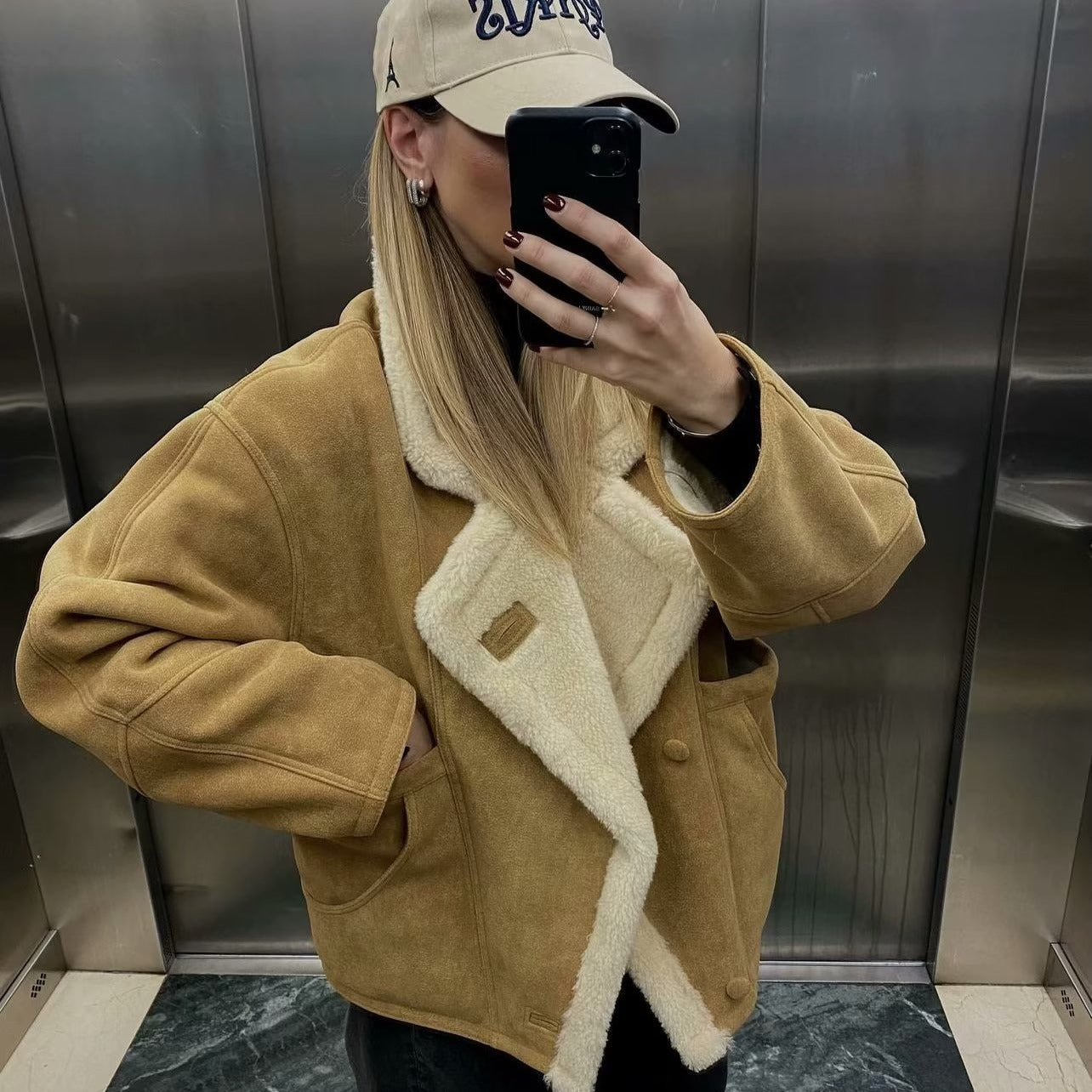 Vintage Winter Lamb Wool Outerwear for Women