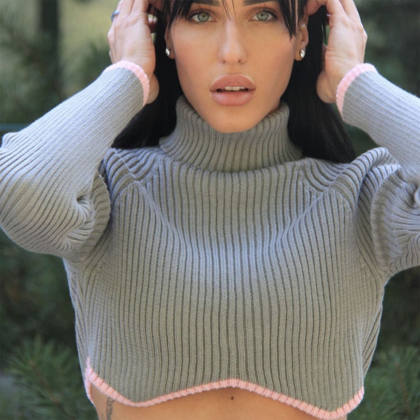Fashion Irregular Turtleneck Pullover Short Sweaters