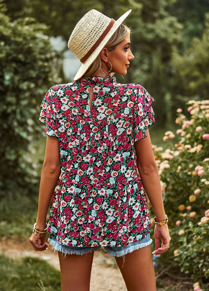 Casual Designed Round Neck Short Sleeves T Shirts