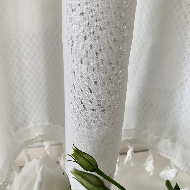 Korean style window screens are opaque and perforated-free. hook and loop curtains, bay windows, balcony floor-to-ceiling window