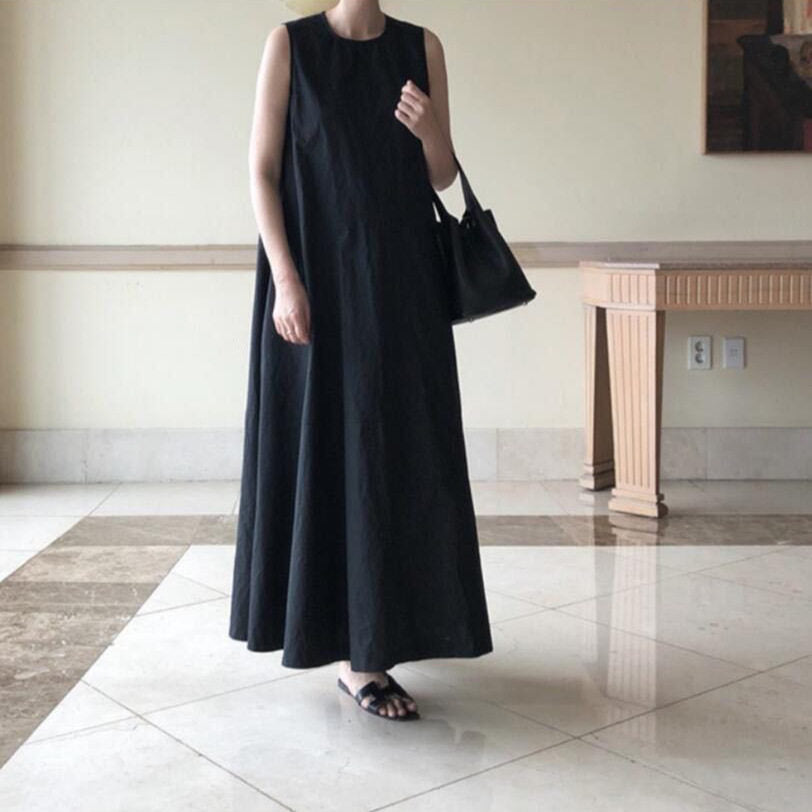Solid Color Sleeveless Maxi Dress
