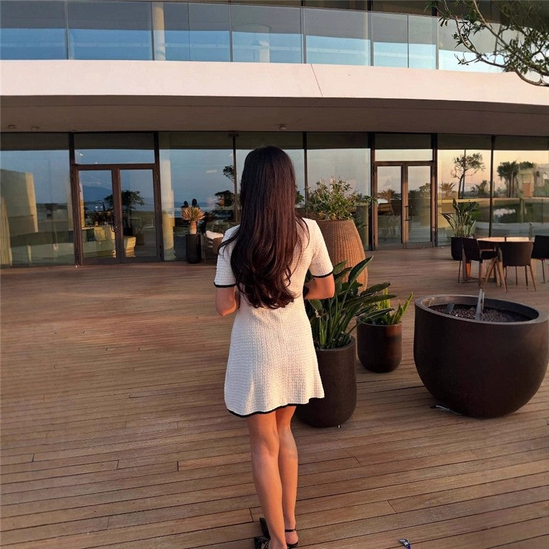 Contrast Trim Short Sleeve Button Front Dress