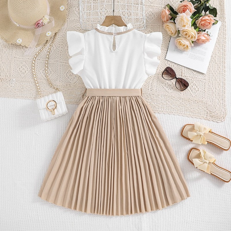 Girl's Dress With Flying Sleeves And Color Blocking