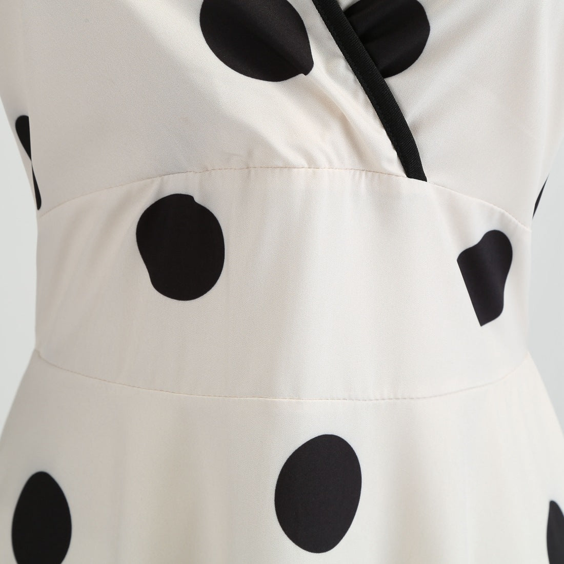 Summer Sleeveless Polka Dot Dresses
