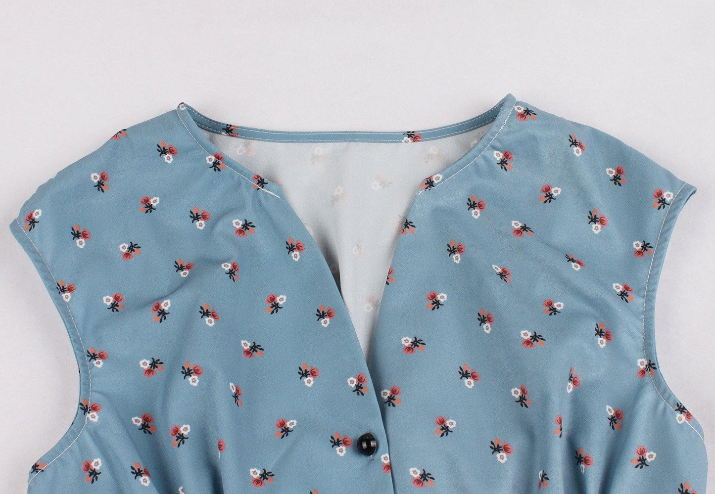 Women V Neck Floral Print High Waist Vintage Dresses with Button-STYLEGOING