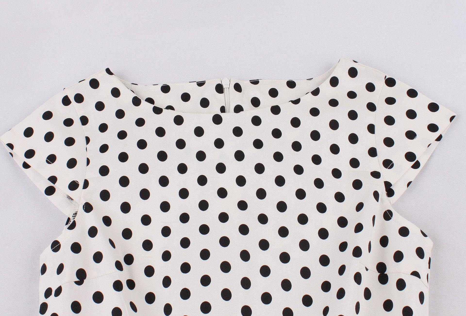 Regular Waist Dot Print Plus Sizes Midi Dresses-STYLEGOING