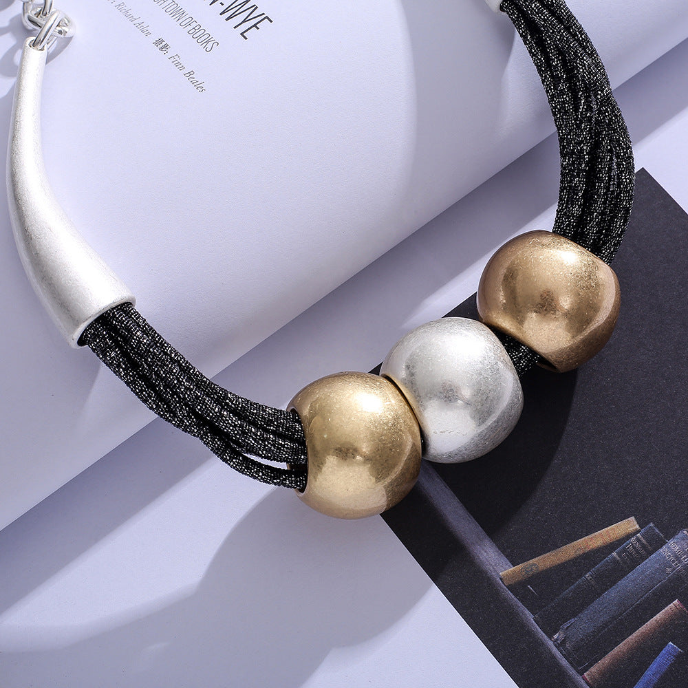 Classy Fashio Ethnic Women Clavicle Necklaces