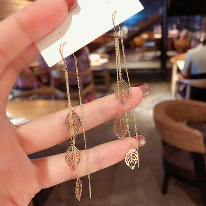 Fashion Leaf Designed Tassels Dangle Tramline for Women