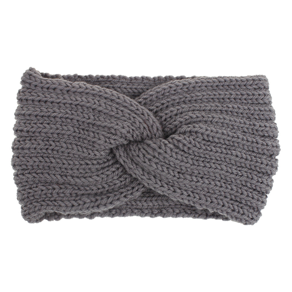 Women Sporting Knitting Headbands (Buy one Get One)