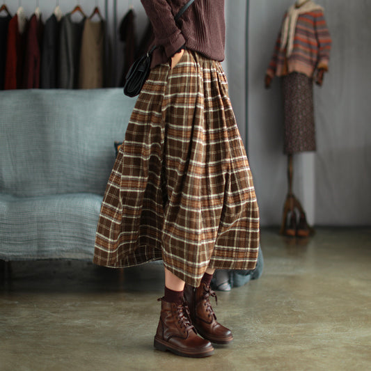 1980s Vintage Women Skirts