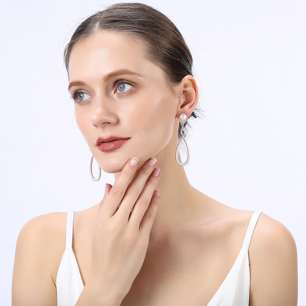 Vintage Geometry 8 Shaped Women Earrings