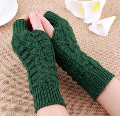 2 Pairs/Set  Winter Knitted Gloves Keep Warm for Women