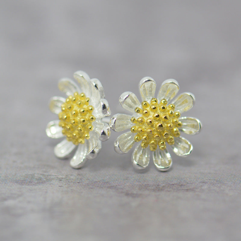 Fashion Daisy Design Sterling Silver Earrings
