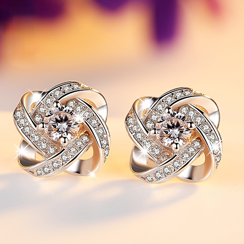 Snowflake Designed Sterling Silver Earring Studs